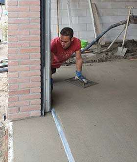 Cementdekvloer leggen 2
