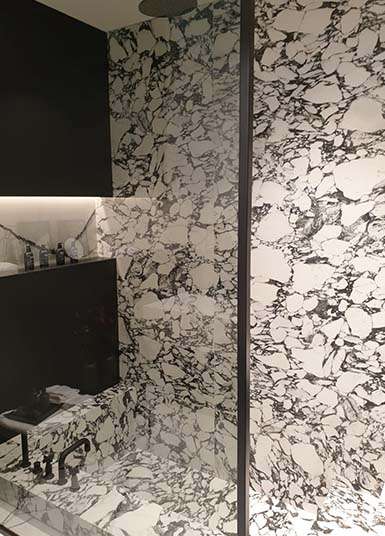 Luxe tegelwerken en slabs 5